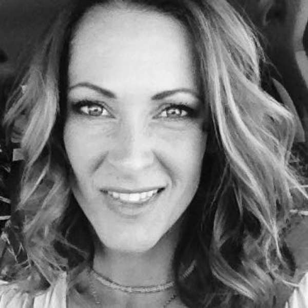 Rebecca Searle
